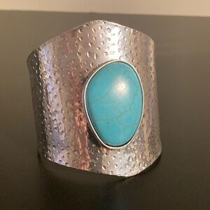Paparazzi Silver Textured Cuff with Turquoise Accent